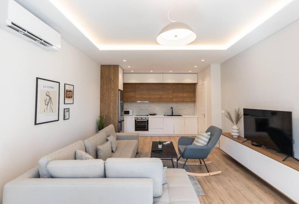 Green Leaf Apartment Тирана Екстериор снимка
