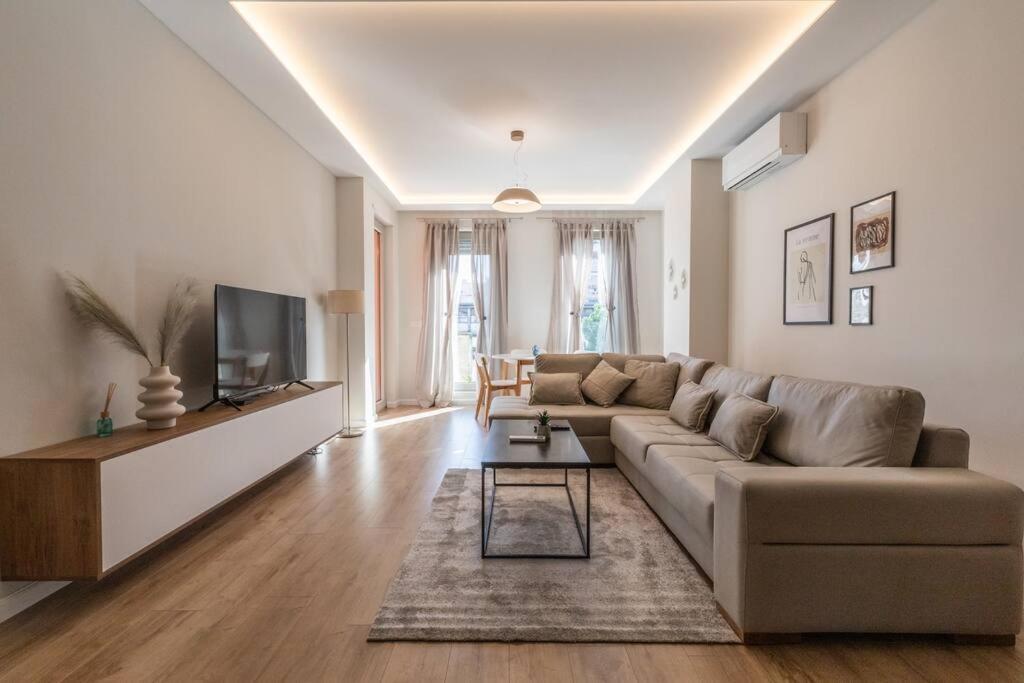 Green Leaf Apartment Тирана Екстериор снимка